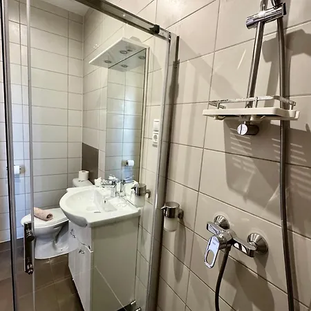 Center ميسكولك